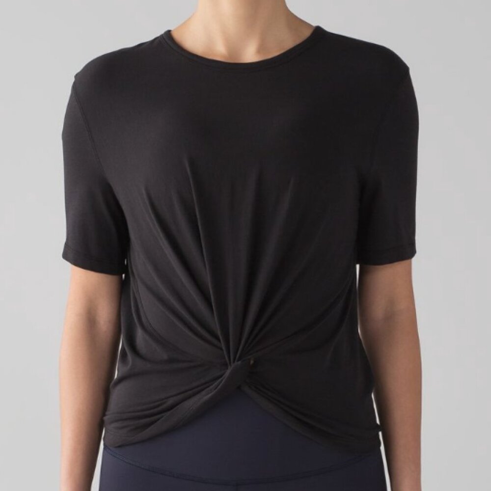 Lululemon Crescent T-Shirt Size 8 PIMA Cotton BLACK SIZE 8 SOLD OUT NWT